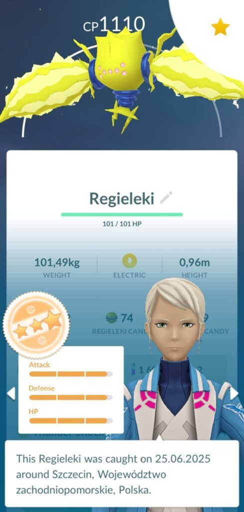 Zrzut ekranu z Pokemon GO przedstawiający złapanego Regieleki