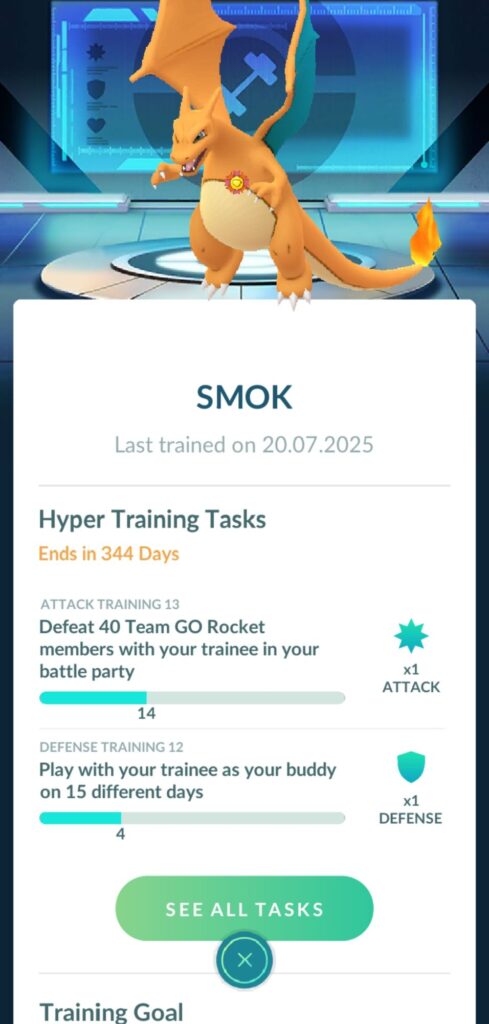 Zrzut ekranu pokazujący postępy w Hiper Treningu Charizarda nazwanego SMOK w Pokemon GO