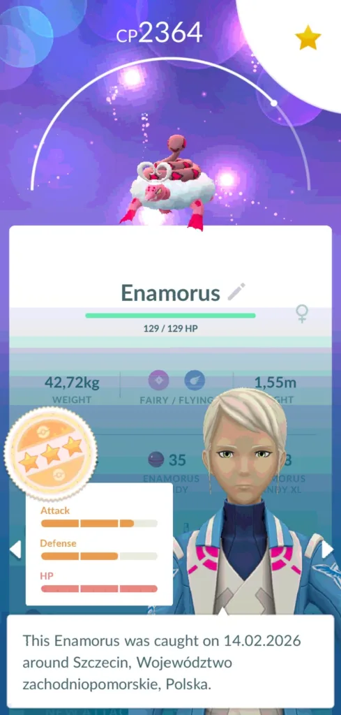 Postać Enamorus z gry Pokemon GO z widocznymi statystykami i informacją o złapaniu.