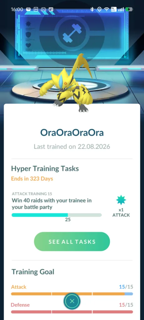 Żółto-czarny, elektryczny potwór z gry Pokémon GO, zwany Zeraora, jest przedstawiony w pozy energetycznej postawie w futurystycznym otoczeniu.