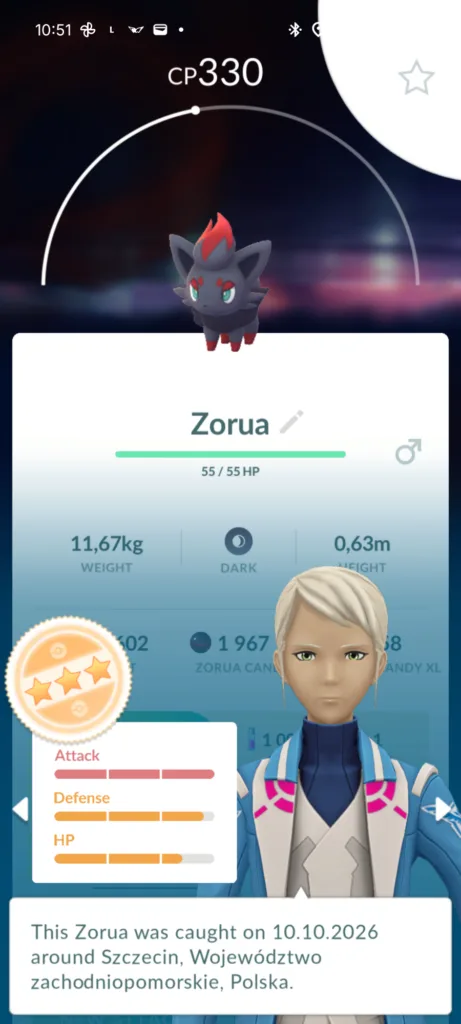 Zrzut ekranu z gry Pokémon GO przedstawiający statystyki i ocenę Pokémona Zorua przez postać Spark.